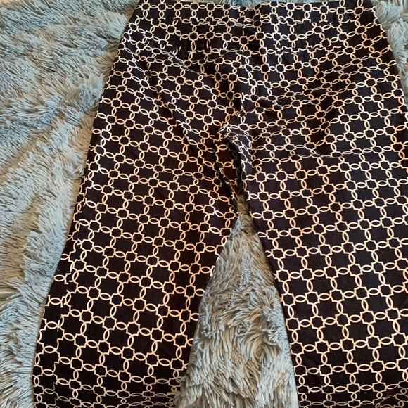 Banana Republic ankle-length pants. - Picture 2 of 5